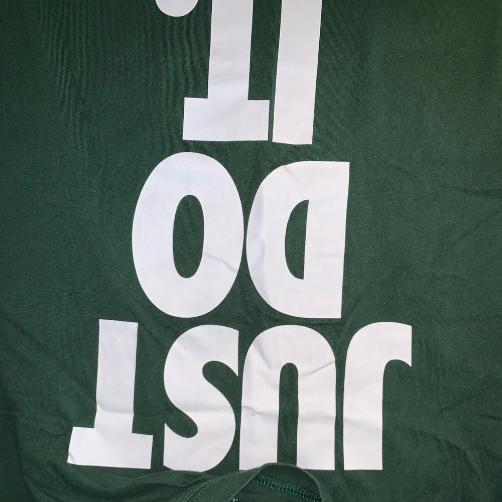 Nike t shirt